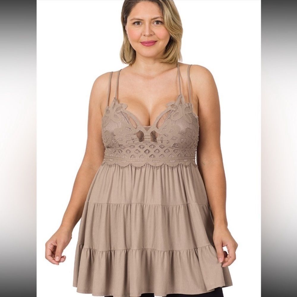 PLUS Tan Crocheted Lace Cami Crisscross Straps Top size 2X